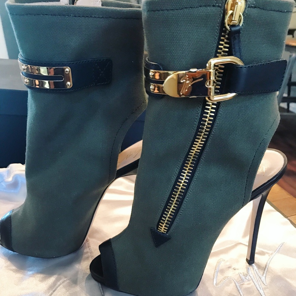 Giuseppe Woman Roxie Canvas Ankle Boots